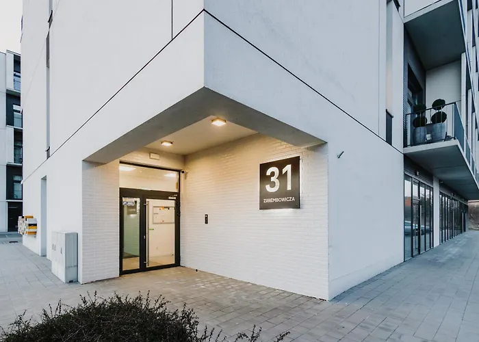 Sleep And Fly With Parking, Lotnisko, Self Check In 24-7 - - Fair 아파트 브로츠와프